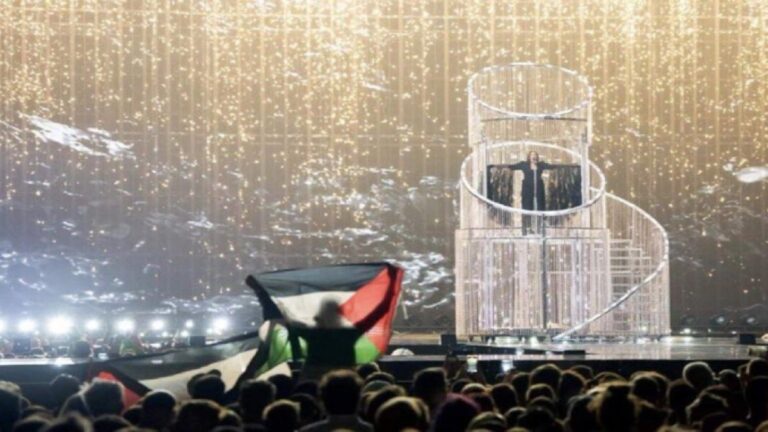 eurovision-yayini-ortaligi-karistirdi-Bctvzm22.jpg