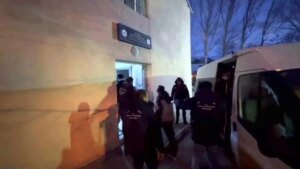 erzurumda kacak gocmen operasyonu 20 yakalandi 3 tutuklandi YC7xsISY.jpg