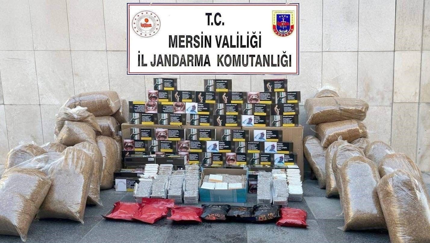 mersinde kacak makaron operasyonu 3 gozalti IVM98cym.jpg
