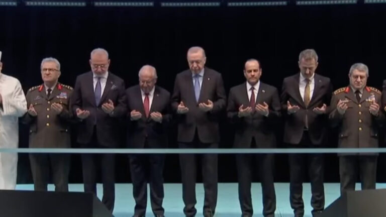 yeni altay tanki dualar esligine envantere girdi cffbbDqg.jpg