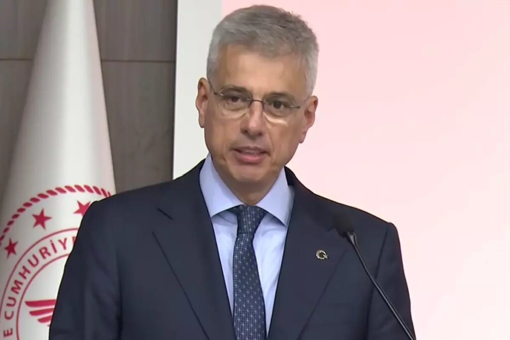 bakan memisoglu organlarini bagisladi esim ve cocuklarima bilgi verilsin 3YRLtF2D.jpg